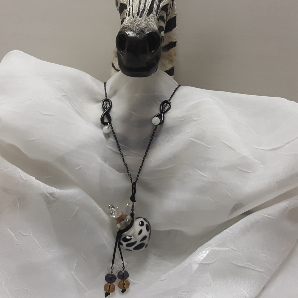 MURANO HANDBLOWN GLASS NECKLACE